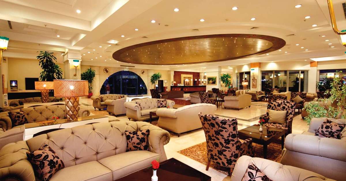 Een foto van het interieur van Kilikya Palace