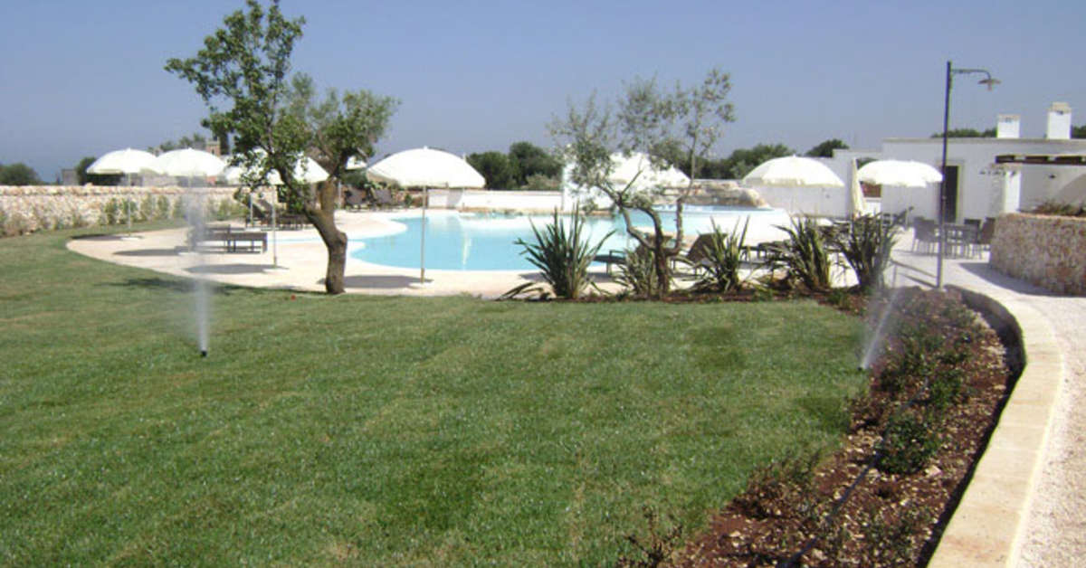 Een foto van het zwembad bij Borgobianco Resort & Spa