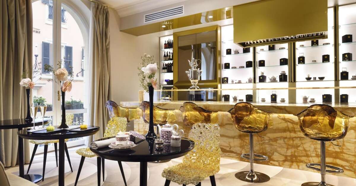 Een foto van The First Roma Dolce