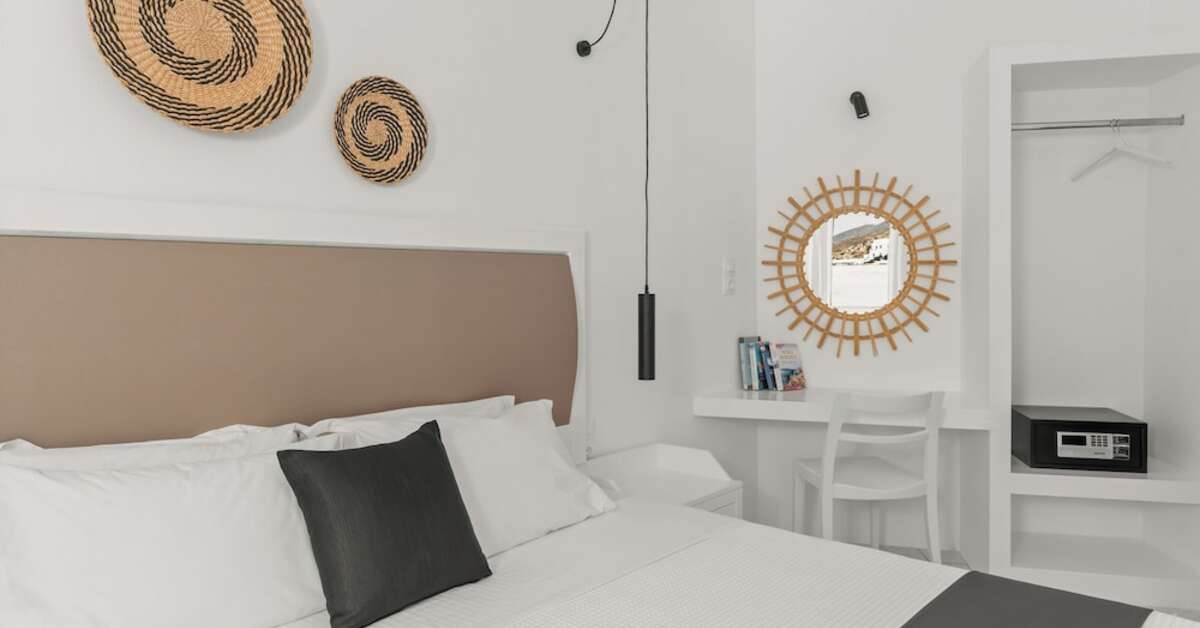 Een foto van Sunrise Paros by Mr and Mrs White
