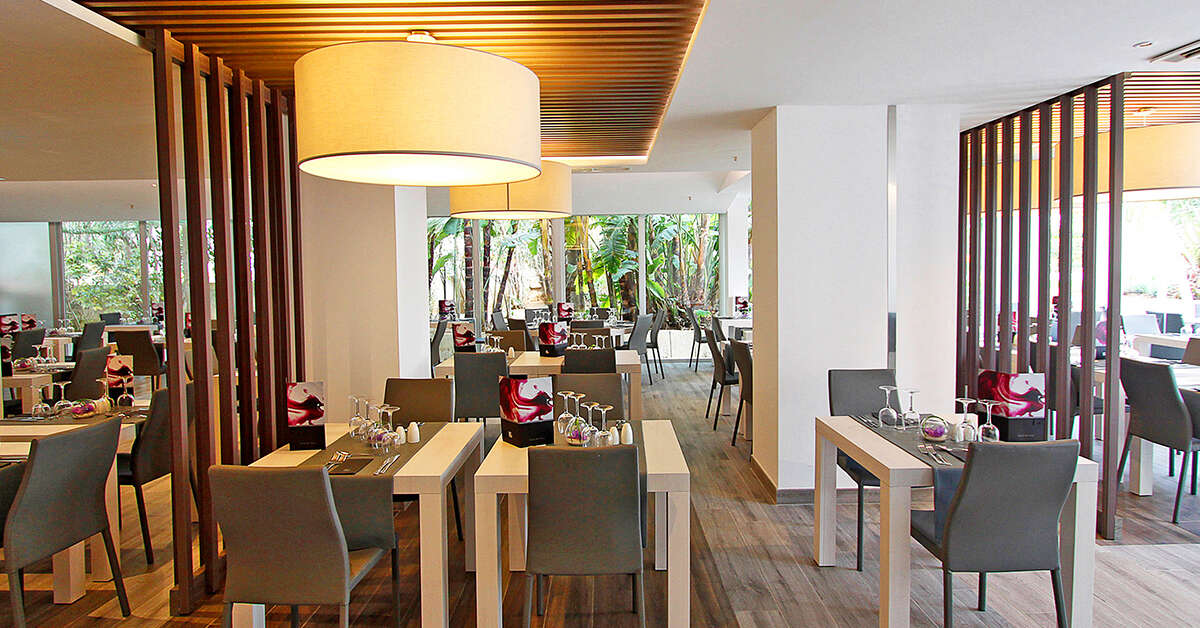 Ein Foto BG Pamplona Hotel