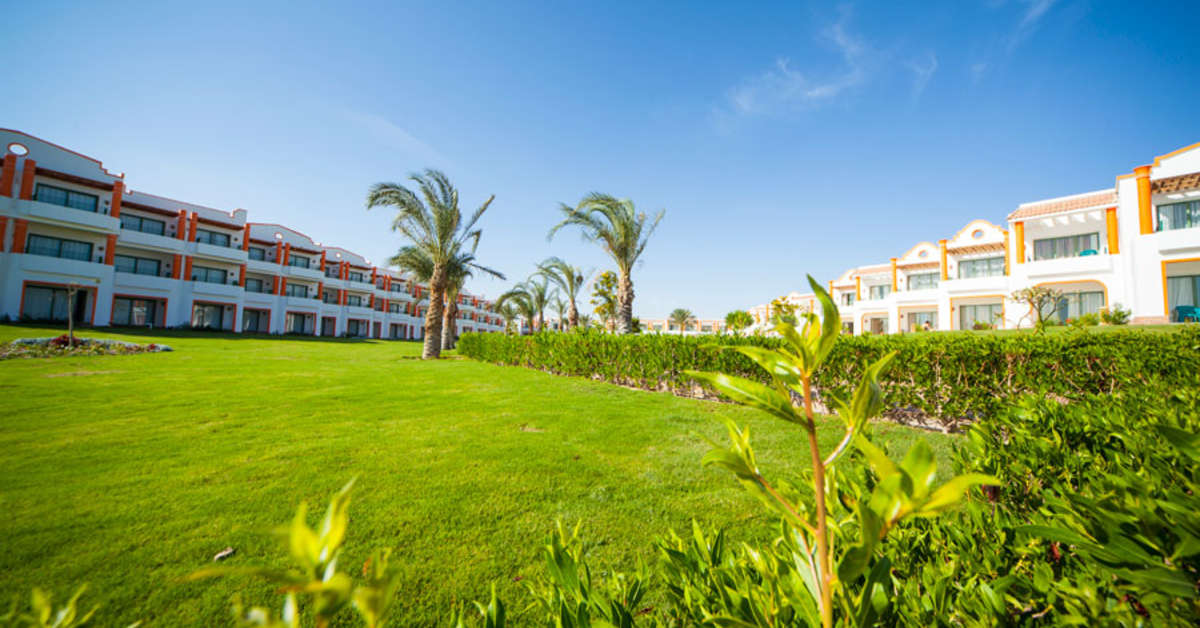 Ein Foto von der Außenansicht des Fantazia Resort Marsa Alam