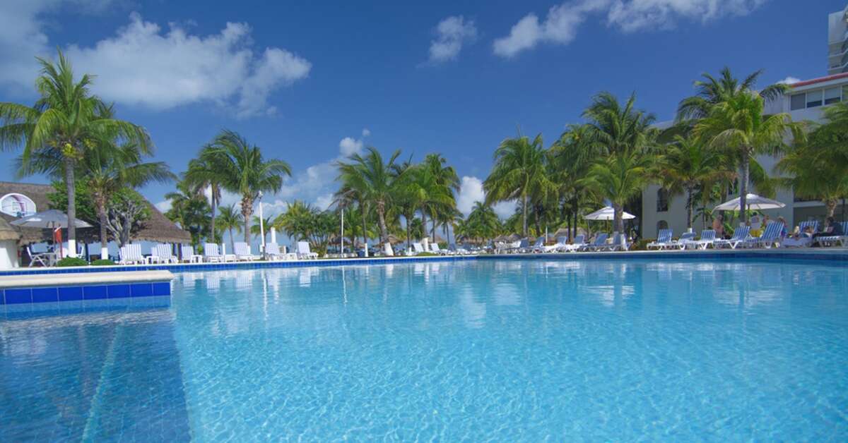 Ein Foto vom Pool im Beachscape Kin Ha Villas & Suites