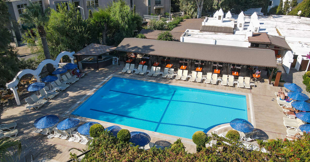 Een foto van het zwembad bij Natur Garden Hotel