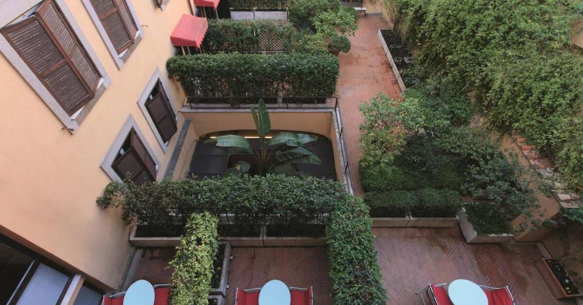 Ein Foto von der Terrasse im Hotel Dei Borgognoni