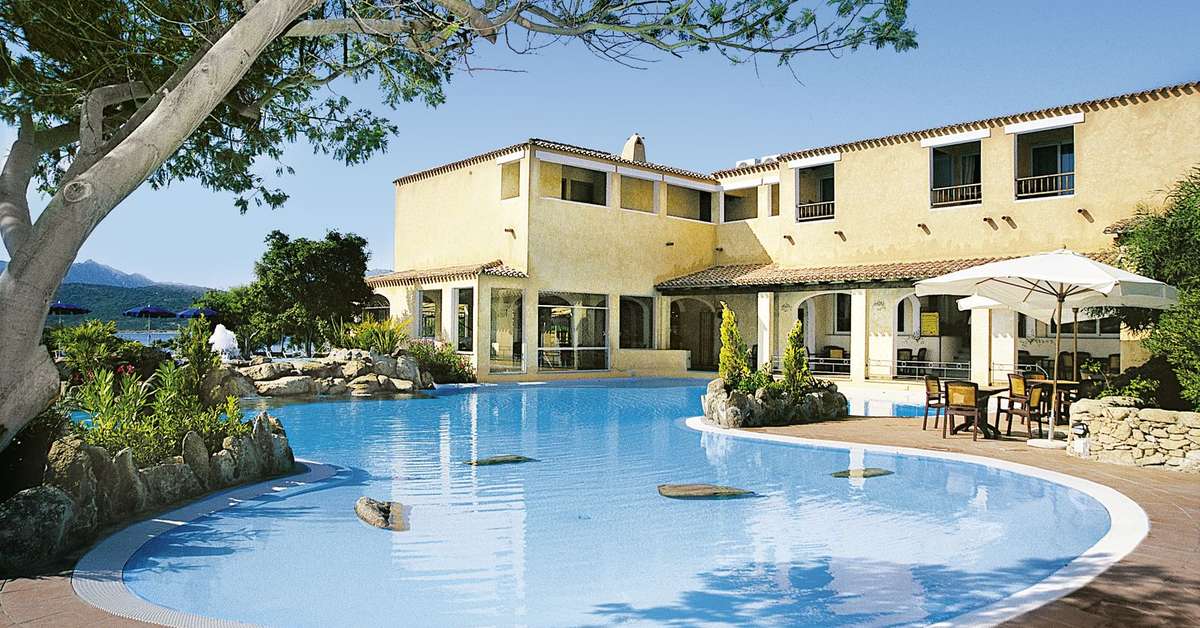 Ein Foto Colonna Hotel Du Golf