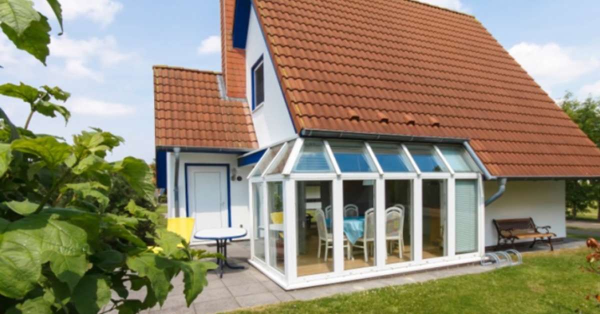 Ein Foto von der Außenansicht des Cuxland Ferienpark Dorum