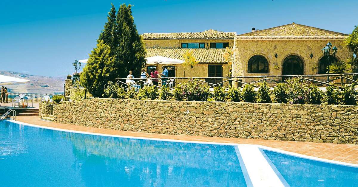 Een foto van het zwembad bij Agriturismo Villa Dafne