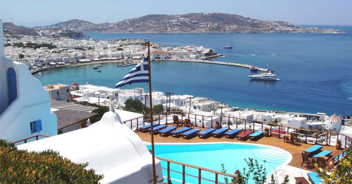 Een foto van het zwembad bij Mykonos View