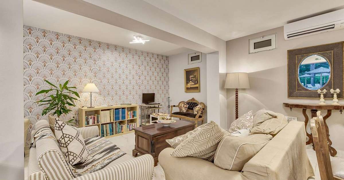 Een foto van het interieur van Hotel Vasilikos Beach