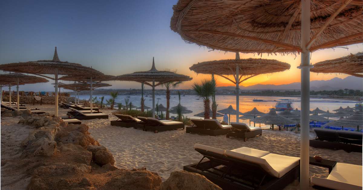 Ein Foto vom Strand beim Swissotel Sharm El Sheikh All Inclusive Collection