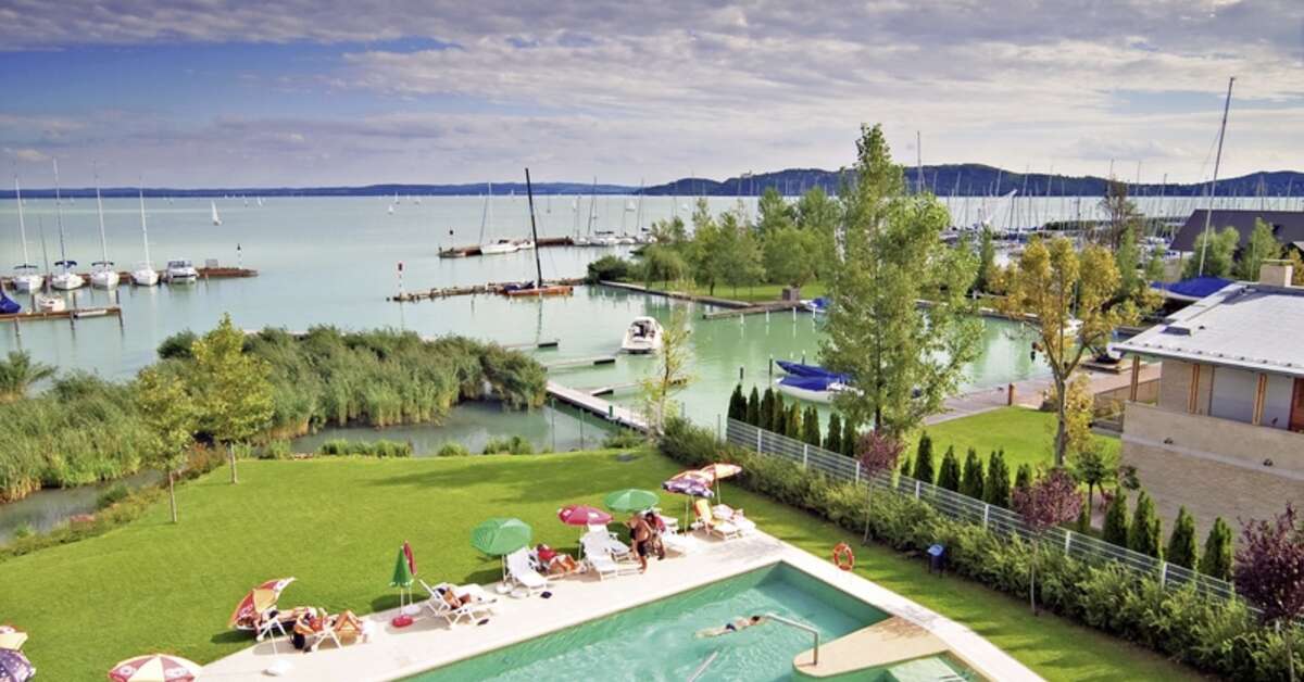 Een foto van Hotel Golden Lake Resort