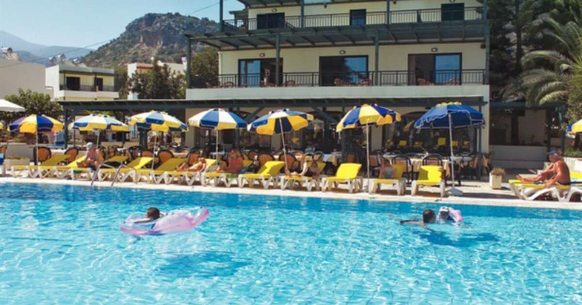 Een foto van het zwembad bij Anastasia Hotel