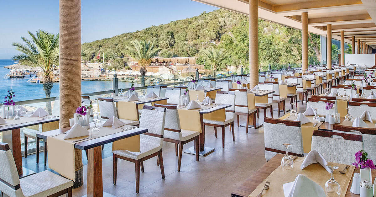 Een foto van het terras bij Hotel Caja by Maxx Royal