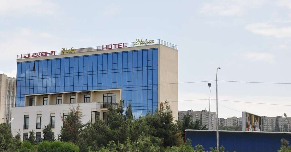 Een foto van Shine Palace