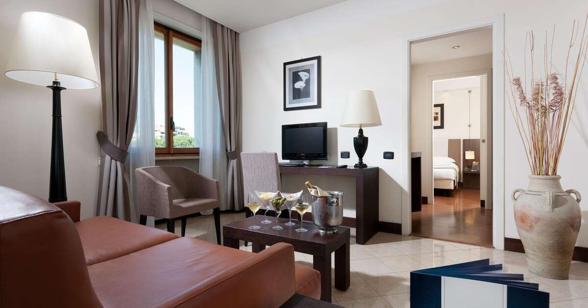 Ein Foto TH Roma Carpegna Palace Domus Mariae Hotel