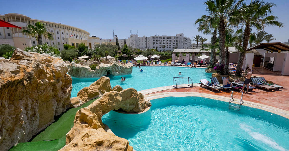 Een foto van het zwembad bij Medina Solaria & Thalasso