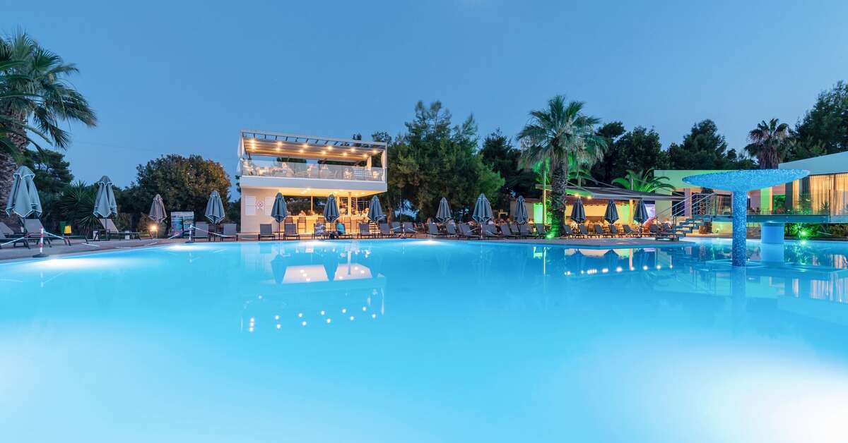 Een foto van het zwembad bij Poseidon Hotel Sea Resort