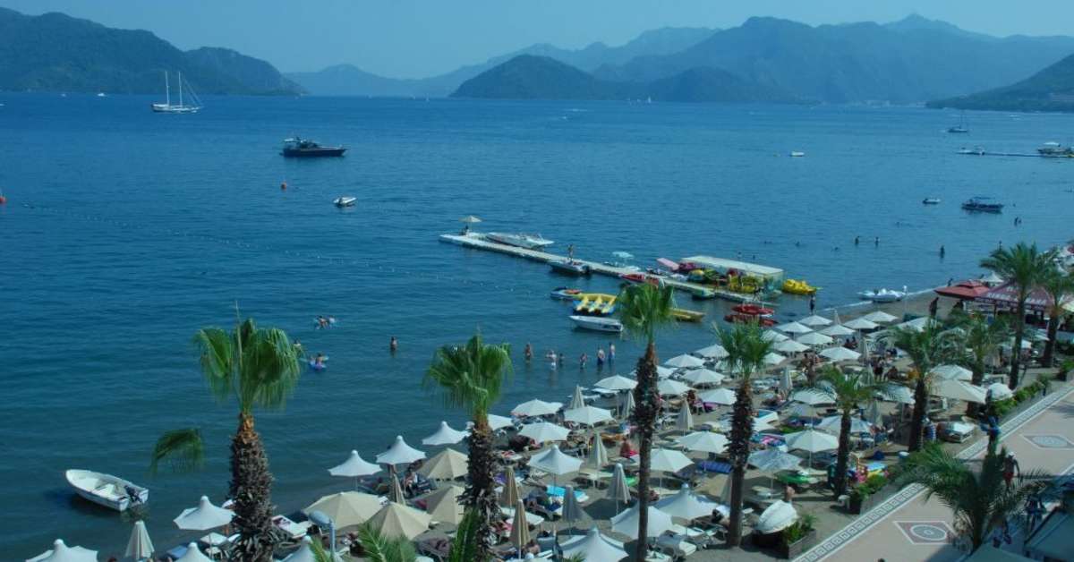 Een foto van het strand bij Begonville Beach Hotel