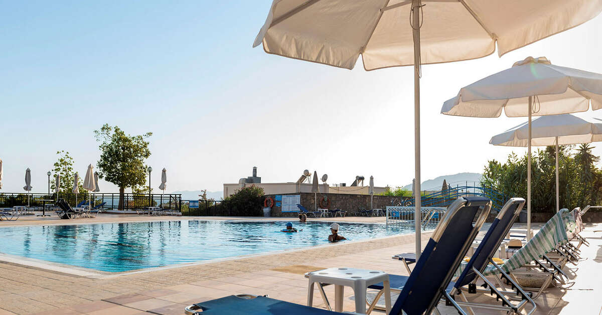 Een foto van het zwembad bij Stella Hotel