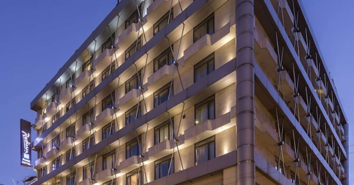 Een foto van de buitenkant van Radisson Blu Park Hotel Athene