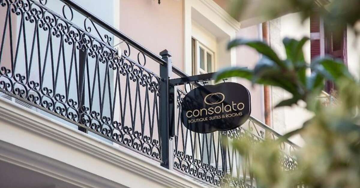 Een foto van de buitenkant van Consolato Boutique Hotel
