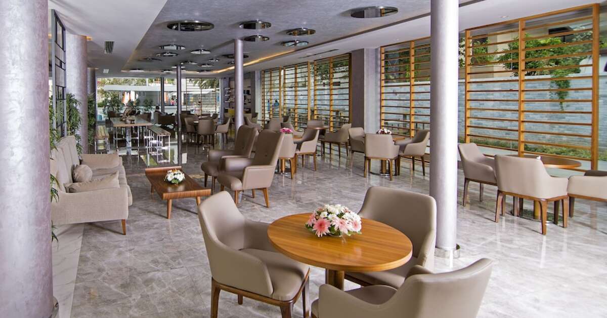 Een foto van het interieur van Mirage World