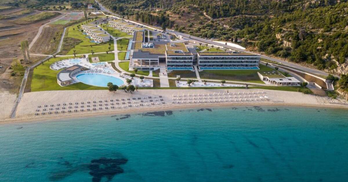 Een foto van de buitenkant van Ammoa Luxury Hotel & Spa Resort