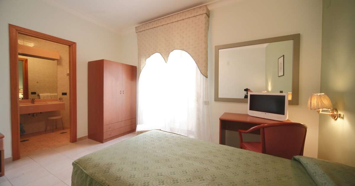 Een foto van Hotel La Pace Napoli