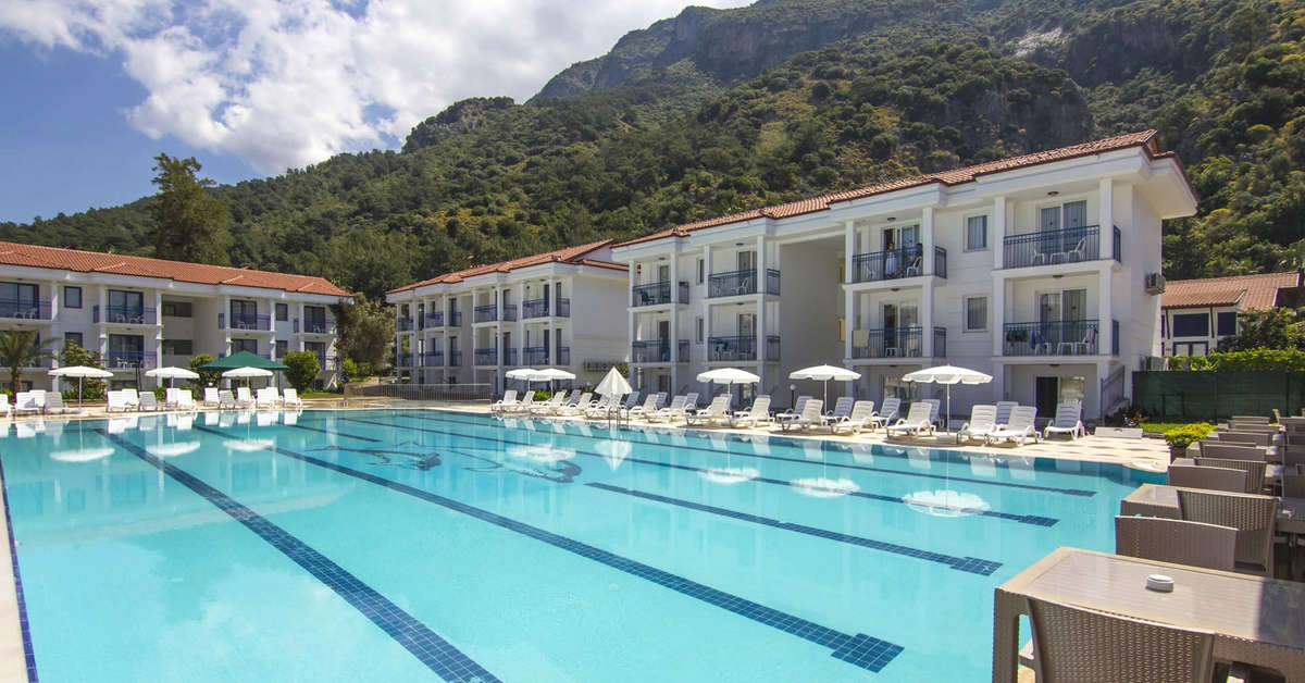 Een foto van een overzicht van Belcekum Beach Resort