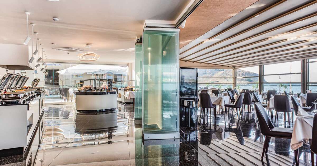 Een foto van Epos Luxury Beach Hotel