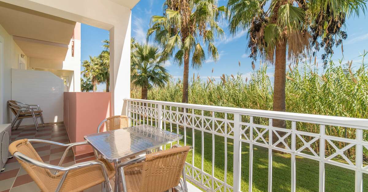 Een foto van Xenos Kamara Beach Aparthotel