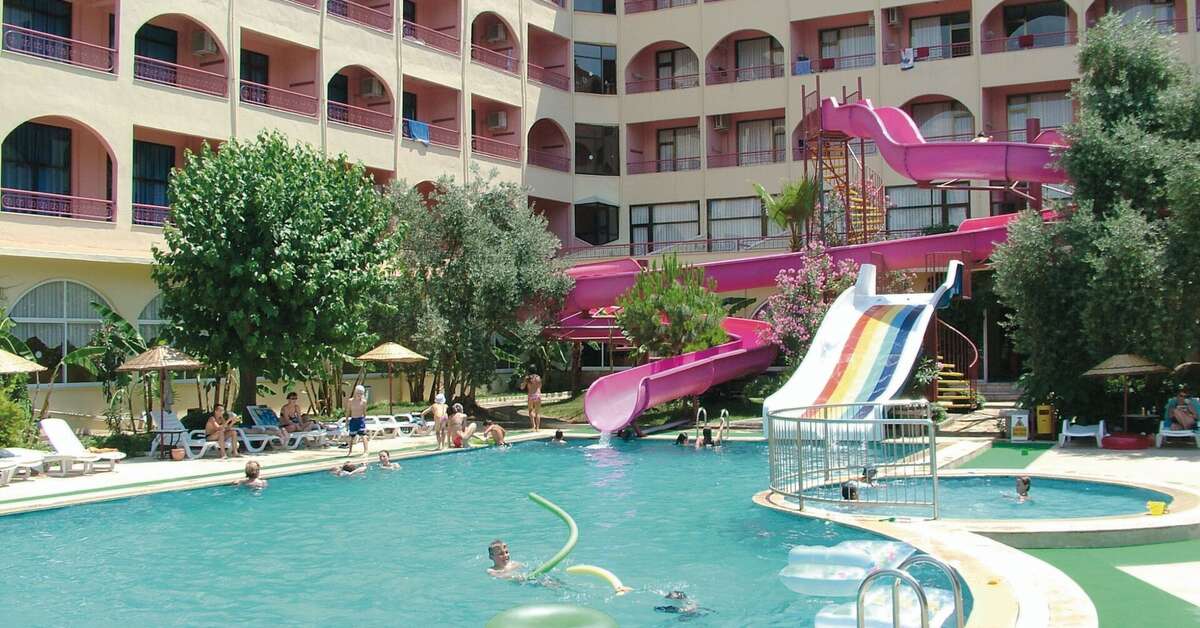 Een foto van het zwembad bij Gölmar Beach Hotel