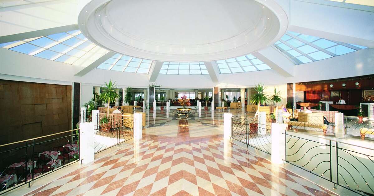 Een foto van het interieur van Jaz Royal Palmariva
