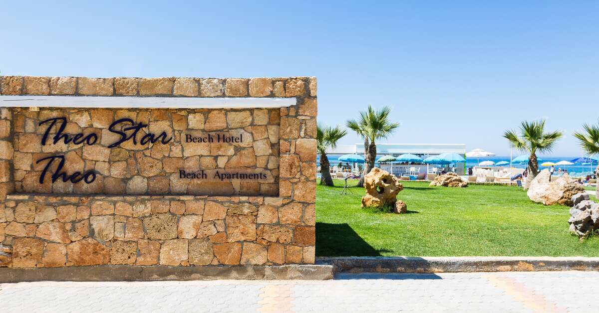Een foto van Theo Star Beach Hotel