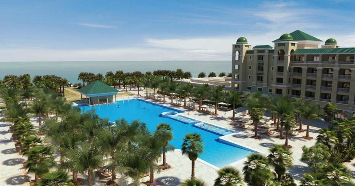 Een foto van het zwembad bij Barcelo Concorde Green Park Palace