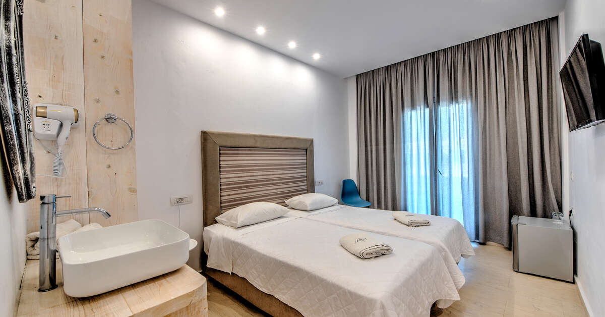 Een foto van Anamar Santorini