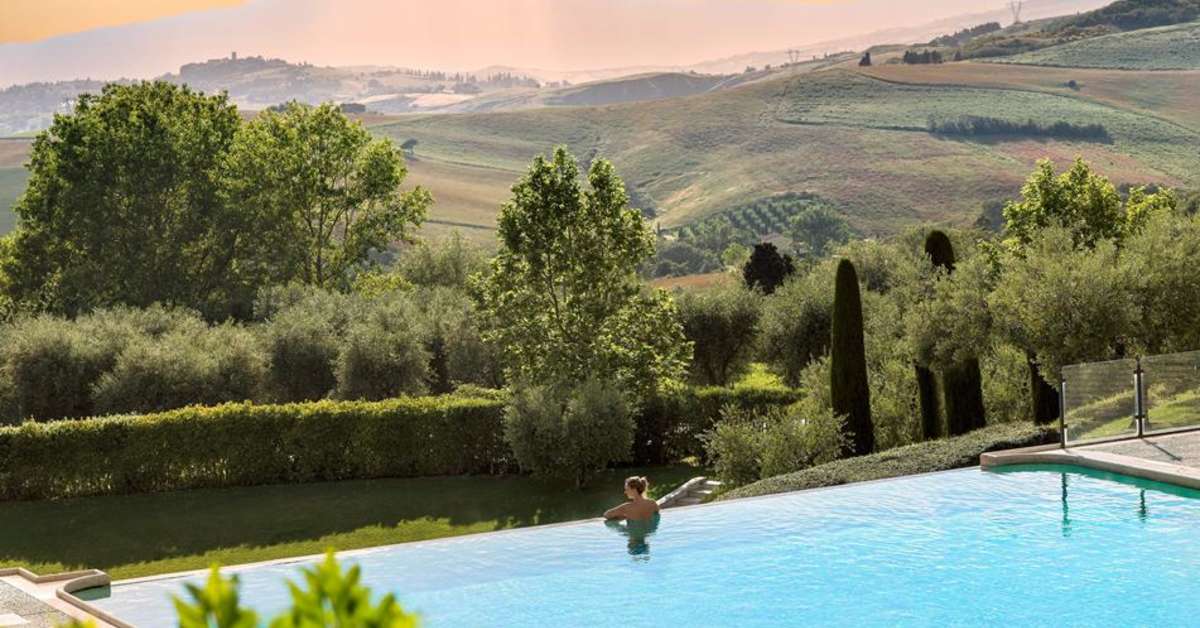Een foto van het zwembad bij Fonteverde Tuscan Resort & Spa