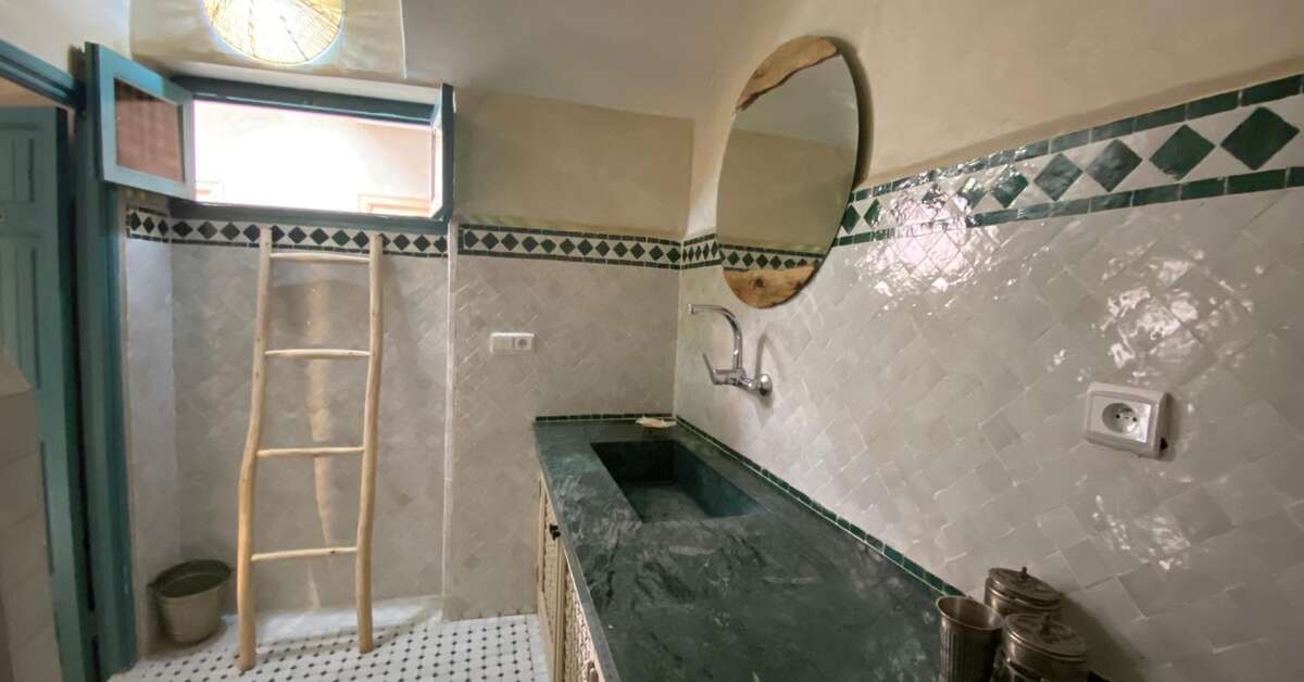 Een foto van Riad Dar Khalti Privatisation