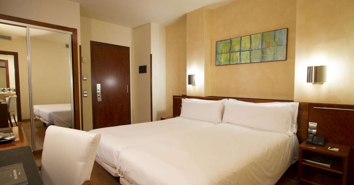 Ein Foto Hotel Garbi Millenni