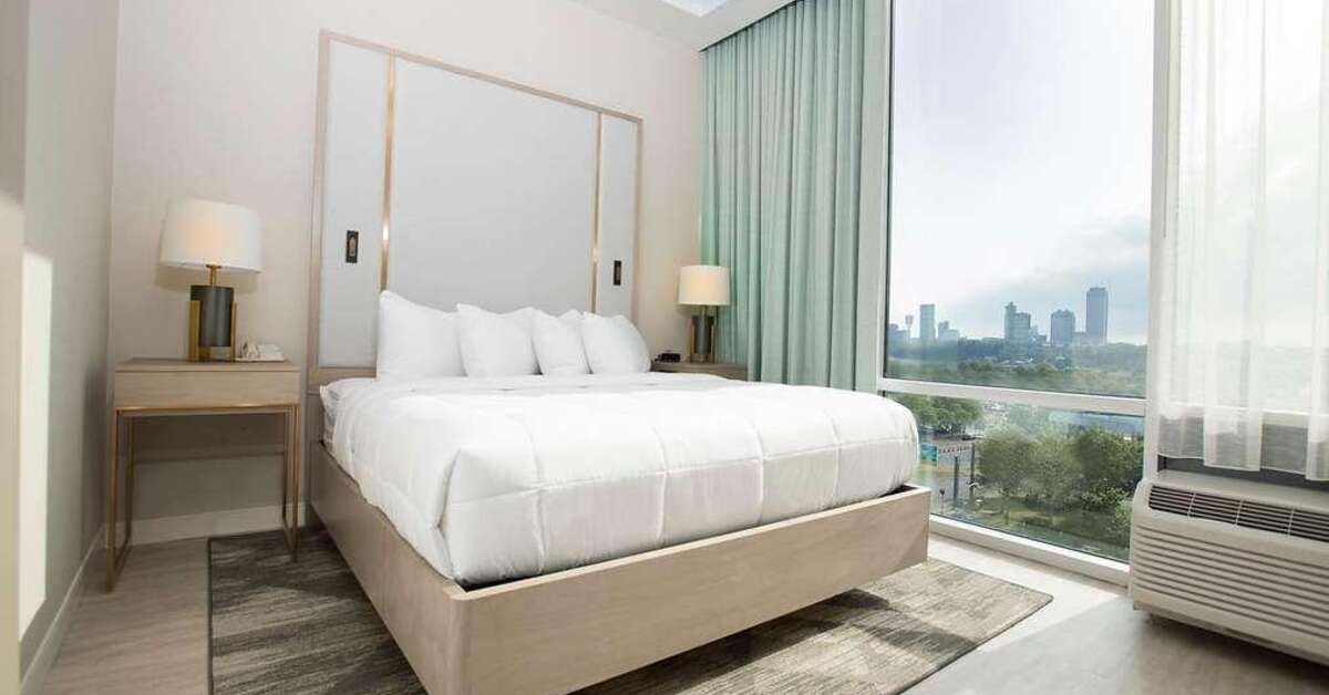 Ein Foto Wyndham Garden at Niagara Falls