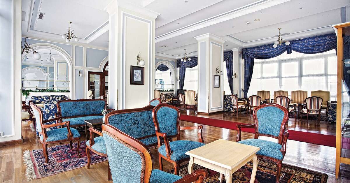 Een foto van het interieur van Pasha's Princess