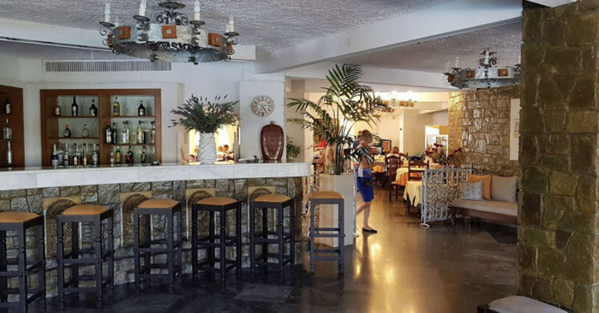 Ein Foto Hotel Karteros