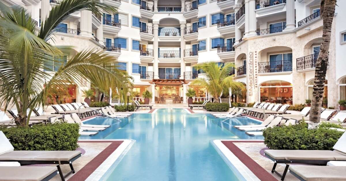 Een foto van het zwembad bij Hyatt Vivid Playa Del Carmen