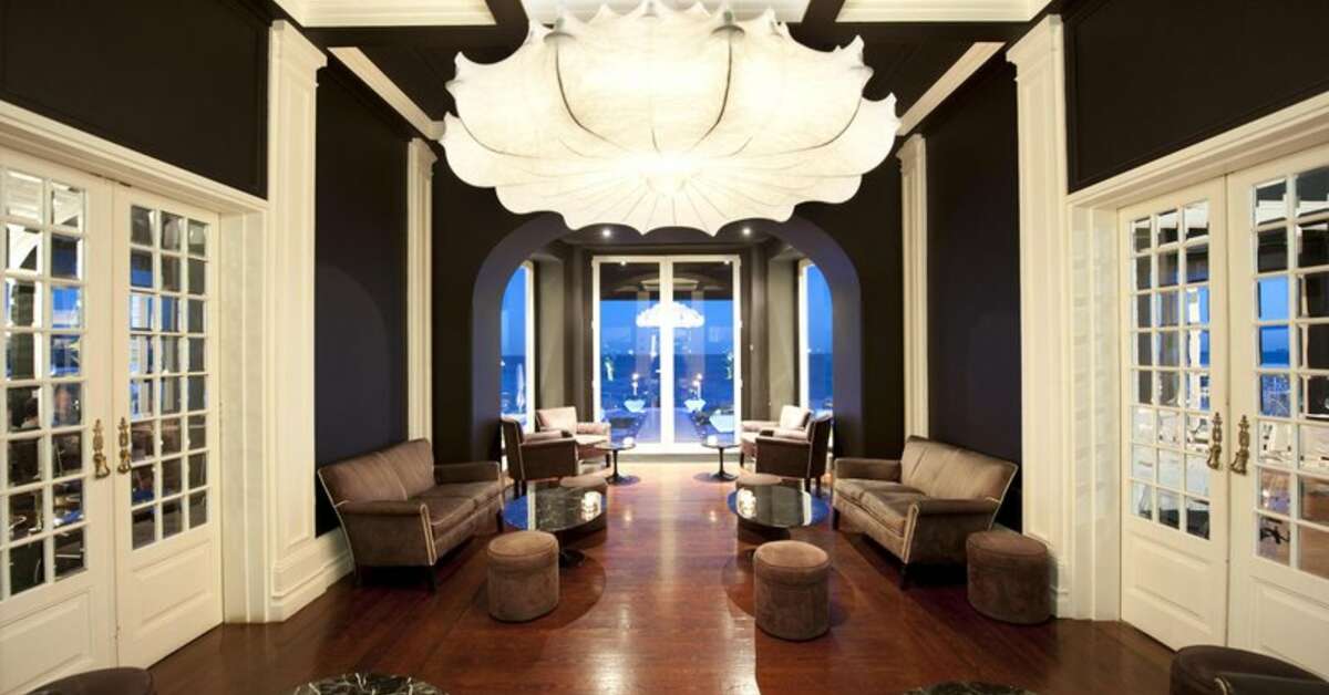 Een foto van het interieur van Farol Design Estalagem Hotel