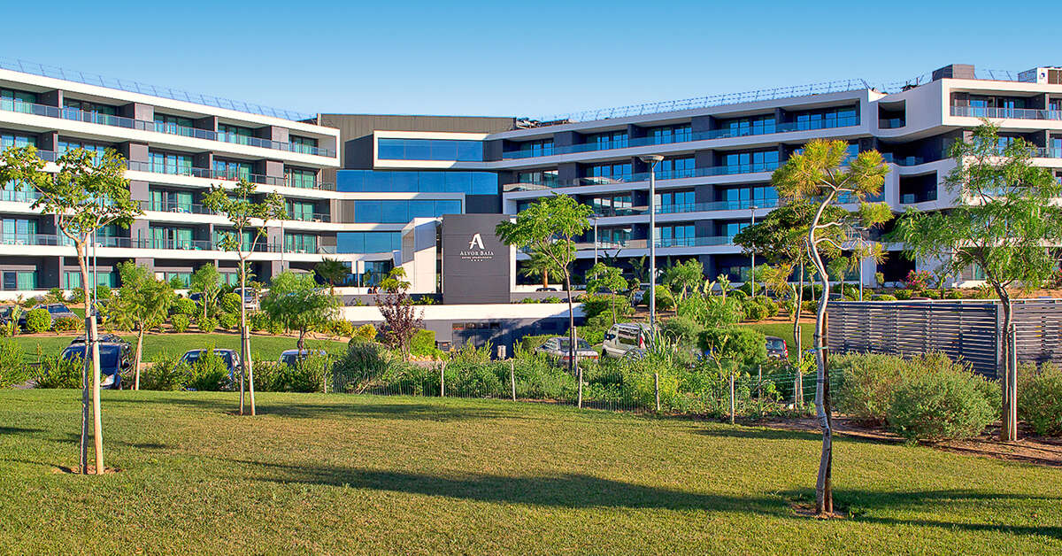 Een foto van de buitenkant van Aparthotel Alvor Baia