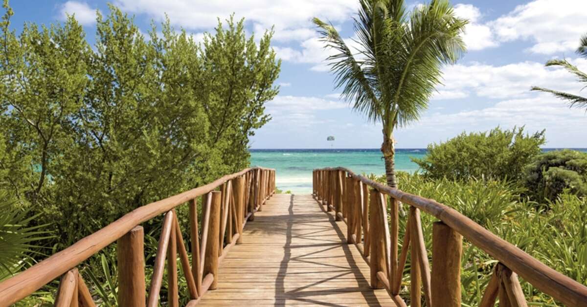Een foto van Unico 20N 87W Riviera Maya