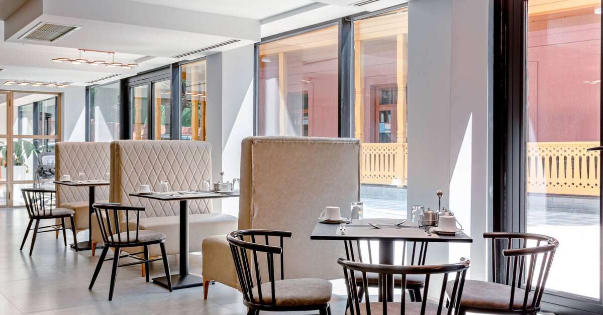 Een foto van Ramada by Wyndham Tbilisi Old City