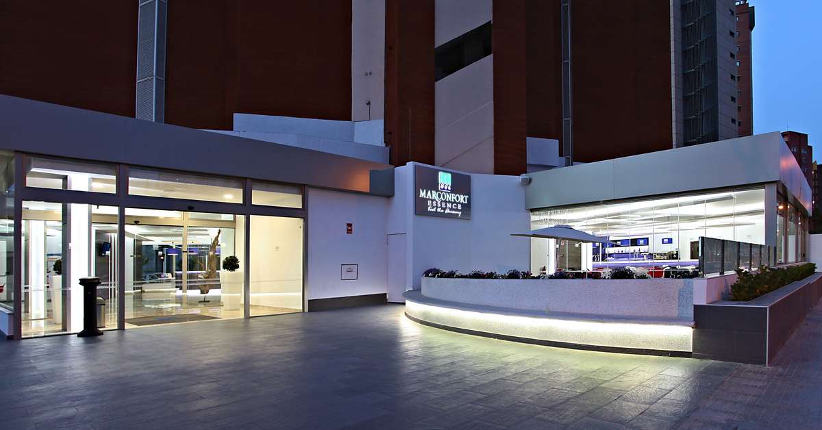Een foto van de buitenkant van Flamingo Beach Resort