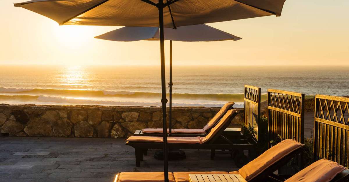 Een foto van het terras bij Fortaleza Do Guincho